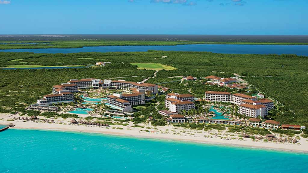 Secrets Playa Mujeres Golf and Spa Resort 