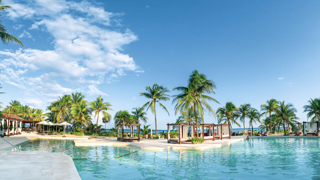 Akumal Bay Beach and Wellness Resort