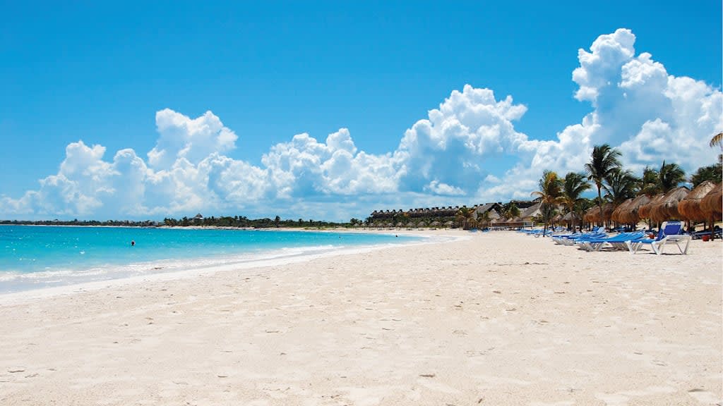 Akumal Bay Beach and Wellness Resort