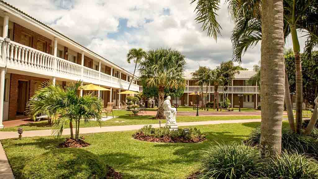 Best Western Palm Beach Lakes