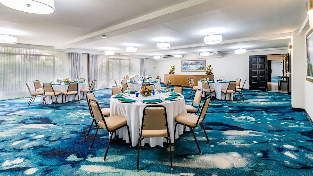 Margaritaville Beach Resort Playa Flamingo