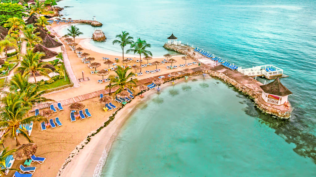 Decameron Club Caribbean Runaway Bay, Ramada All-Inclusive Resort