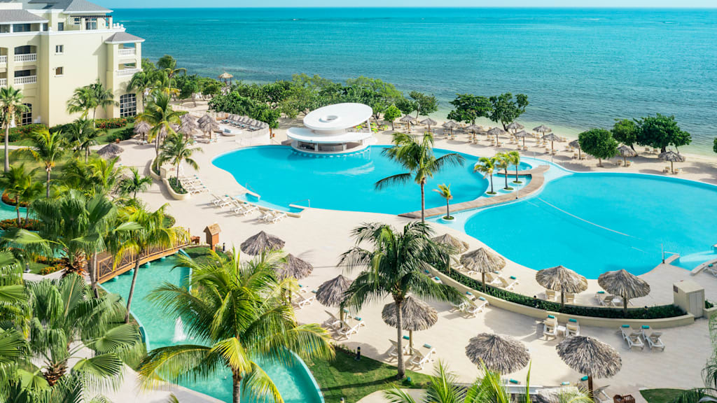 Iberostar Waves Rose Hall Beach