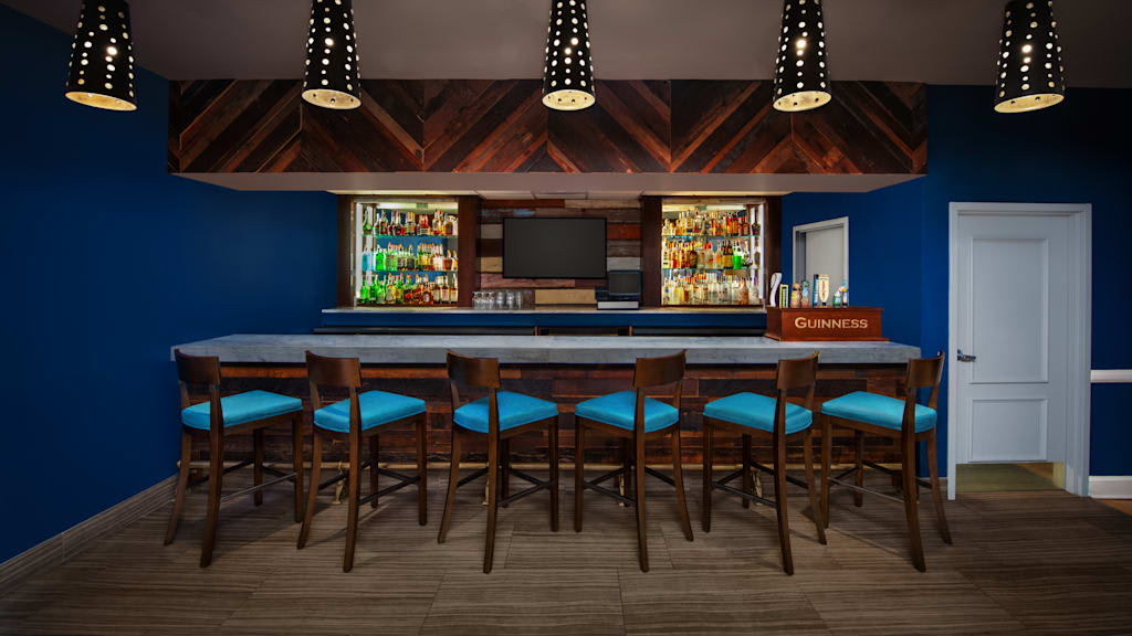 Wyndham Garden Lake Buena Vista Disney Springs Resort Area