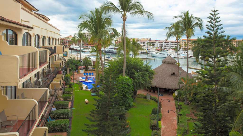 Flamingo Vallarta Hotel And Marina 