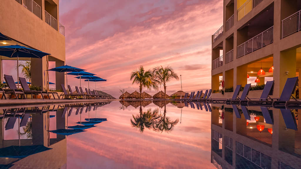 Decameron La Marina Guayabitos Ramada