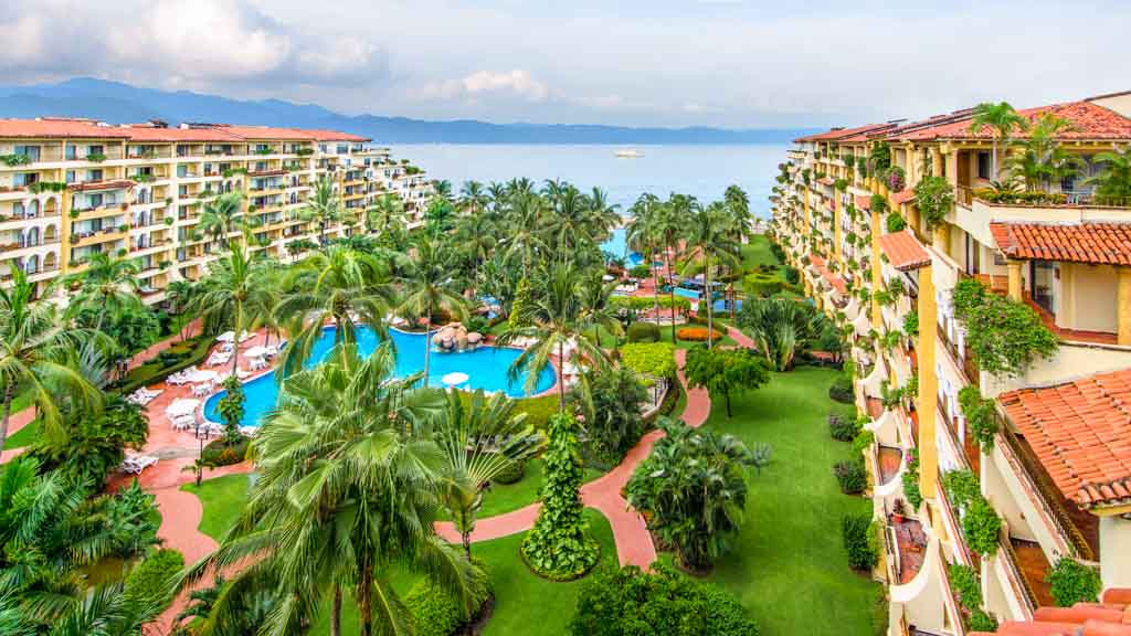 Velas Vallarta Suite Resort