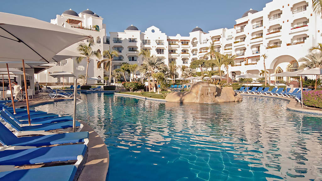 Pueblo Bonito Los Cabos Beach Resort