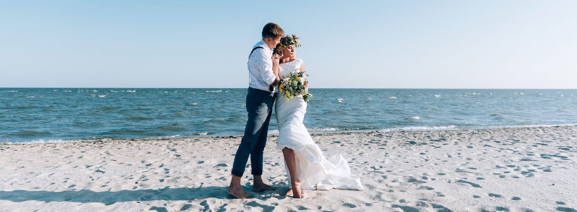 Fall head over heels for these beach wedding details