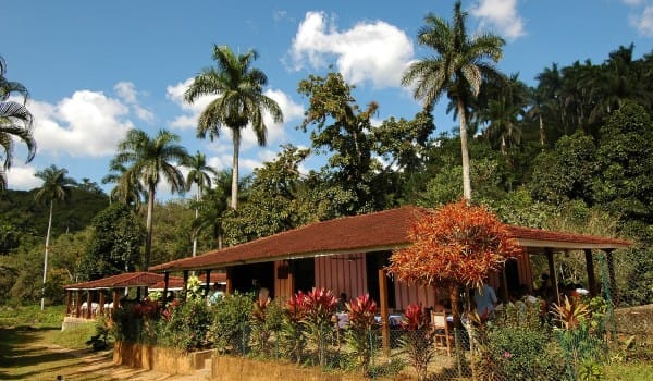 Spend the night in Topes de Collantes: Image