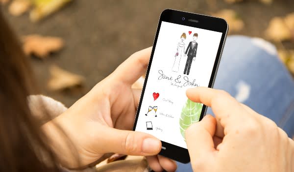  Use the wedding website as your guide: Image