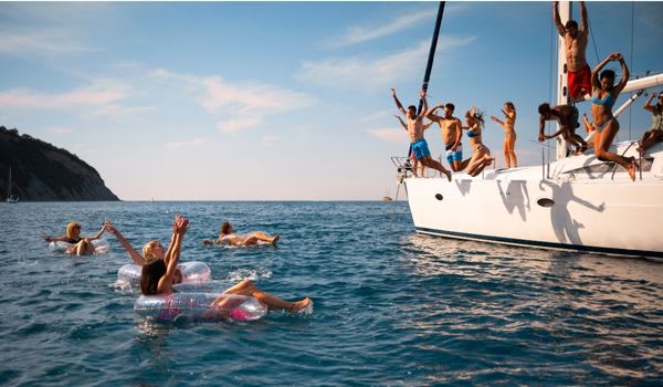 Blog: Take your group hang to new heights – and shores! image