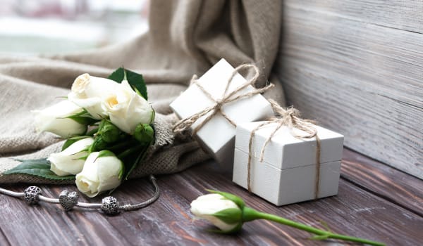 Blog: Gifts image