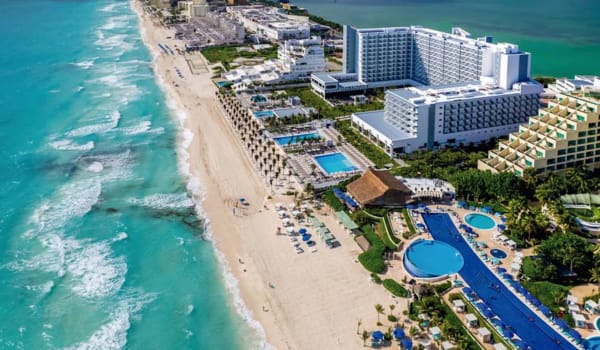 Blog: Resorts that make a mark image