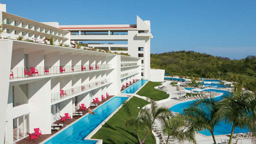 Secrets Huatulco Resort and Spa 