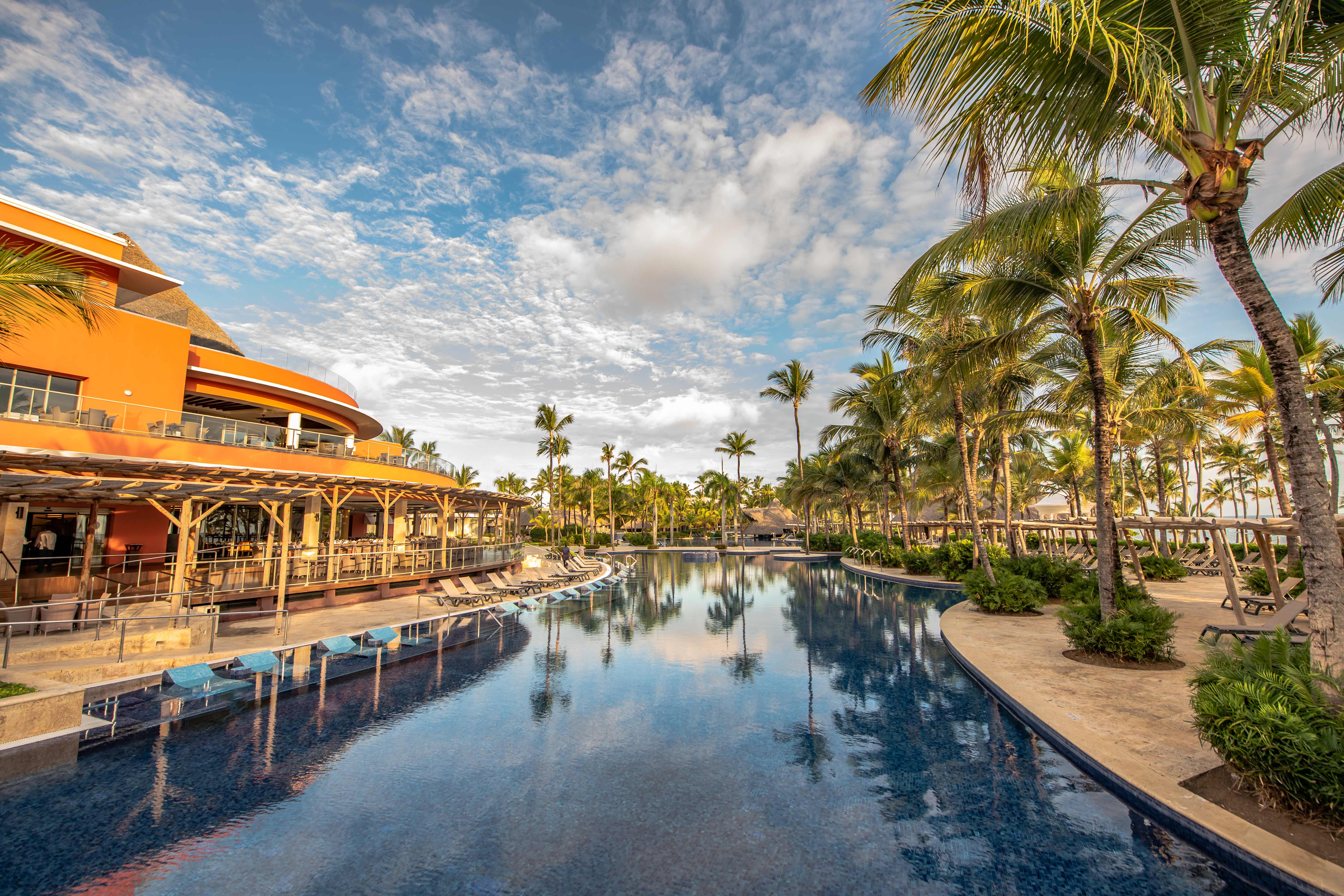 Barceló  Hotels and Resorts-image