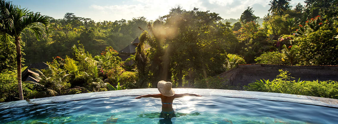 4 ways to focus on your wellness in the tropics