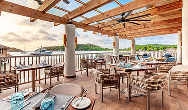 Resort restaurants with spectacular views