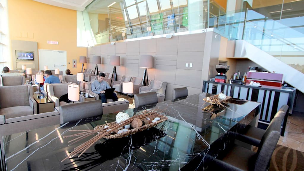 Plaza Premium Lounge : Edmonton image