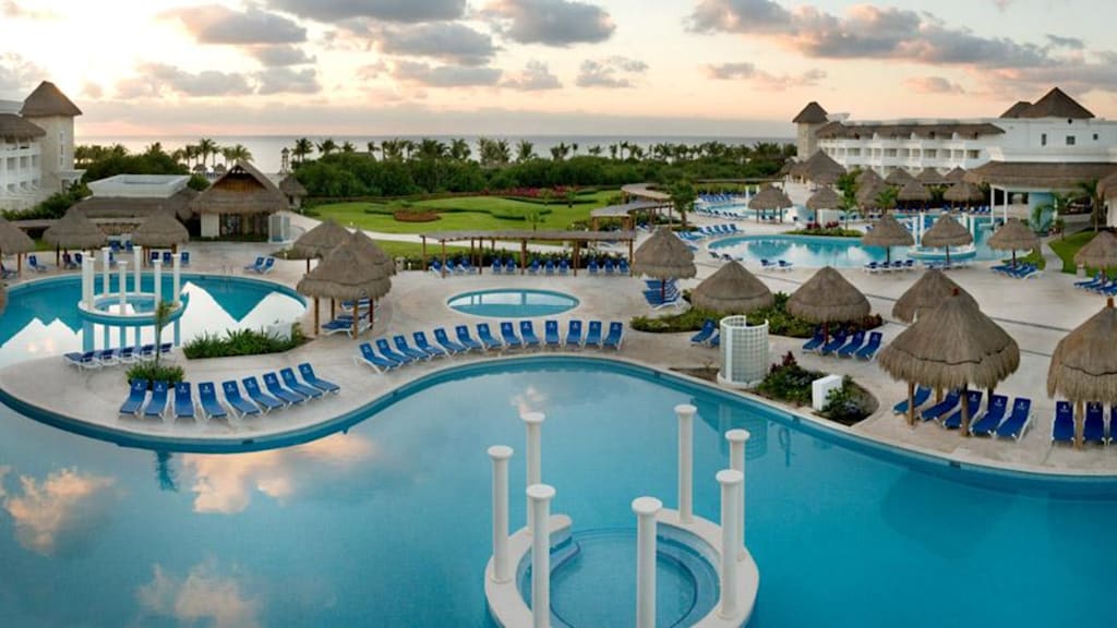 Best of the best : Best of Caribbean : Grand Sunset Princess All Suites and Spa Resort : Image