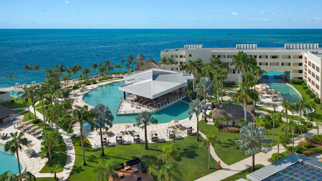 Last minute vacations : Featured property : image