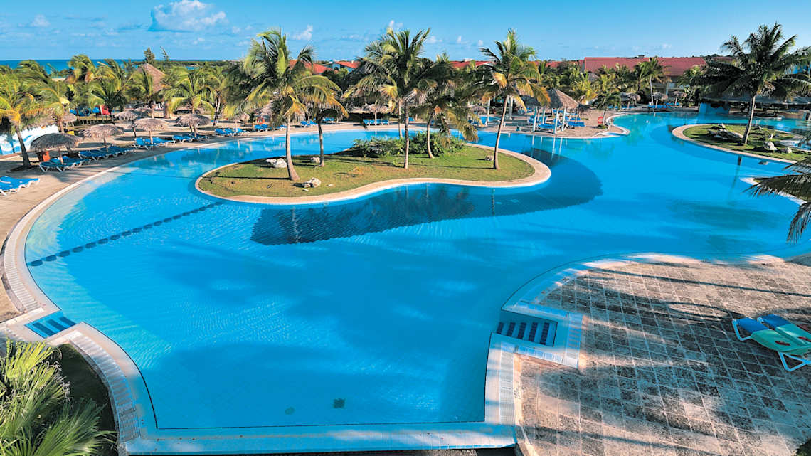 New Renos : Playa Pesquero Resort Suites and Spa : Image 1