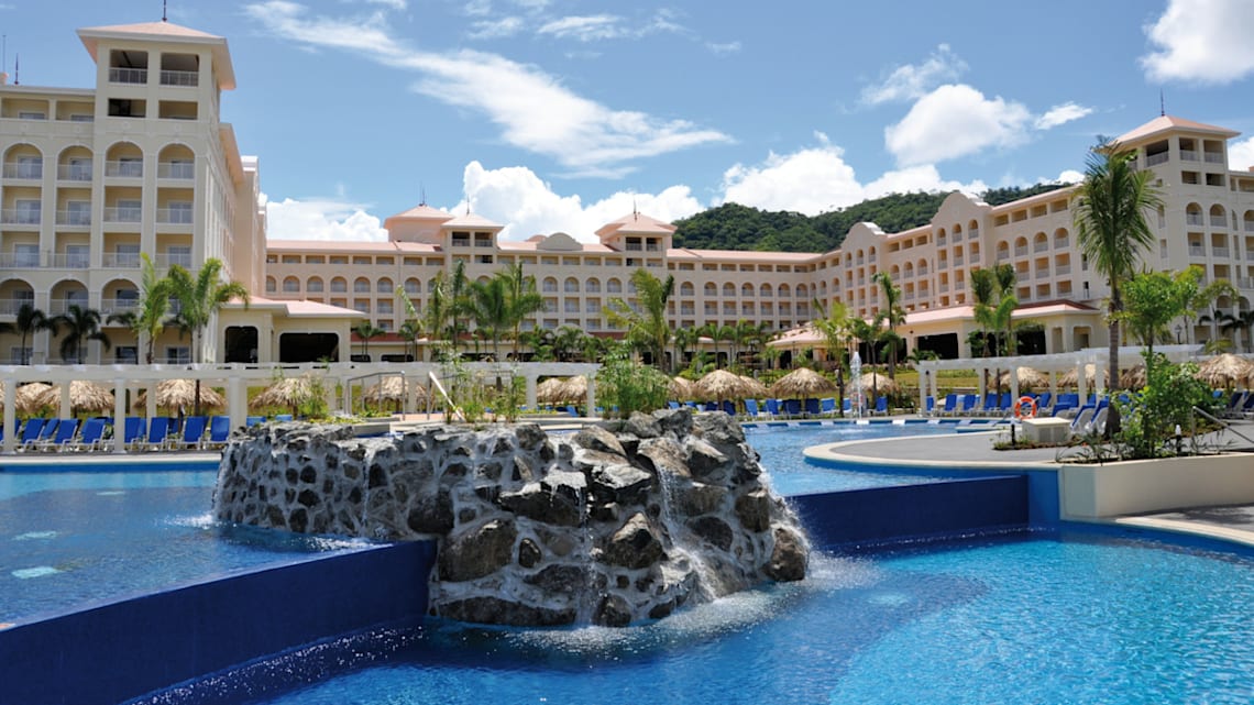Best of the best : Best 5 Star Resorts in Costa Rica : RIU Guanacaste : Image