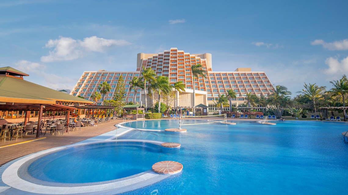 Packages : Resort spotlight : Blau Hotels and Resorts : Image