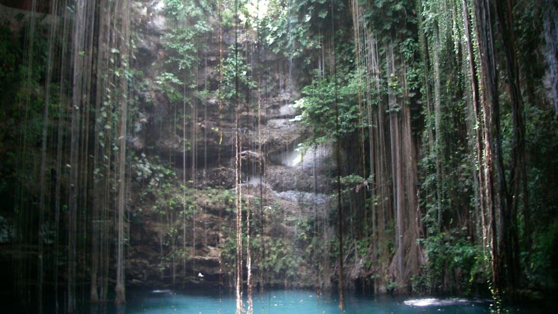 Best of the best : Must-Visit Mexican Cenotes : Ik Kil : Image