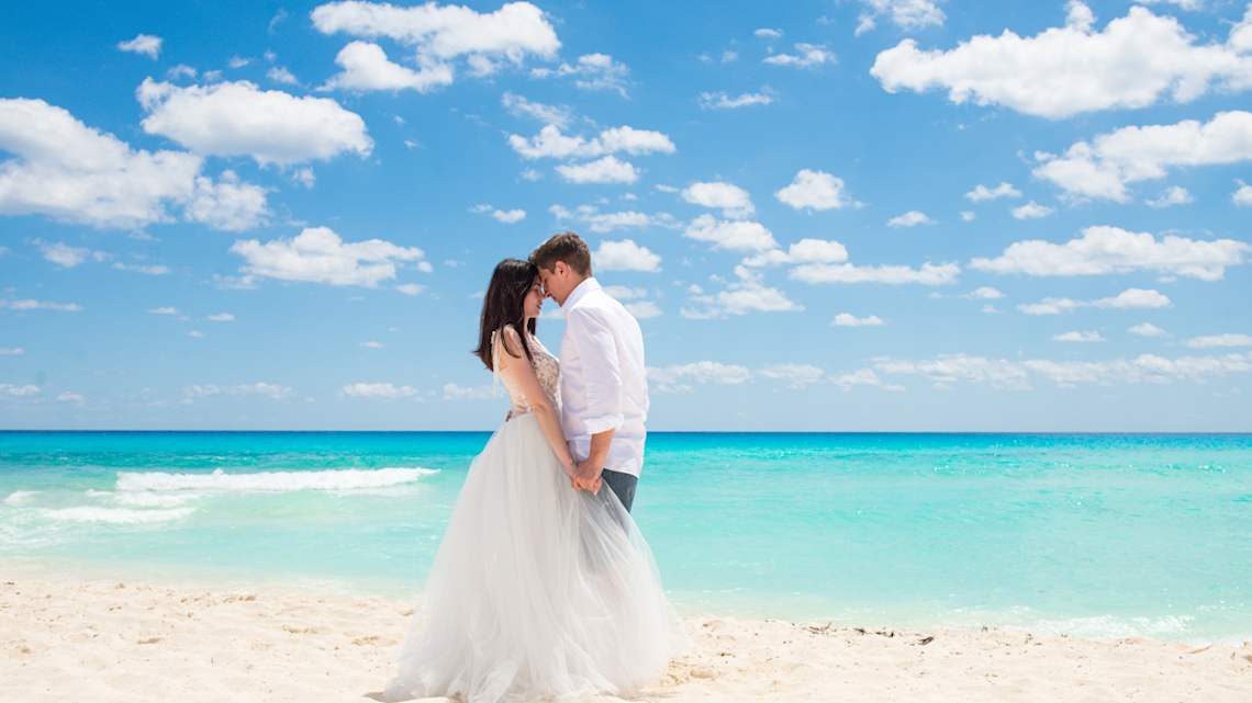 Weddings : Promo : Pop-up : Canada at par : Image