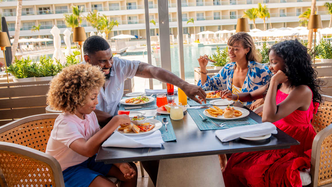 Family vacations image