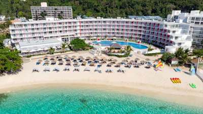 RESORT SPOTLIGHT