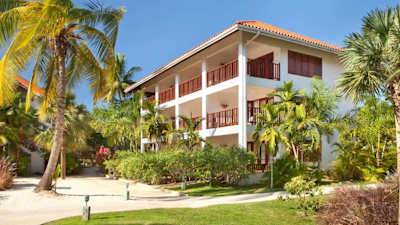Save up to $200 CAD per room per stay at Couples Swept Away