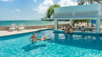 Save up to $200 CAD per room per stay at Couples Tower Isle