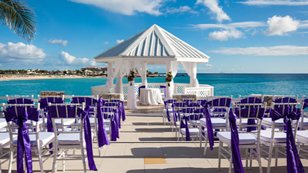 Blog: St. Maarten image
