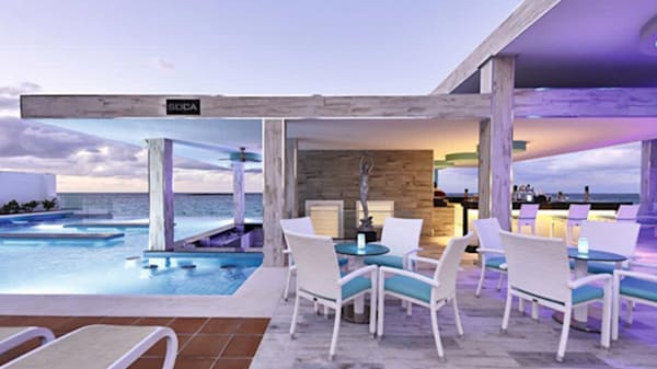 Blog: Riu Palace Paradise Island image