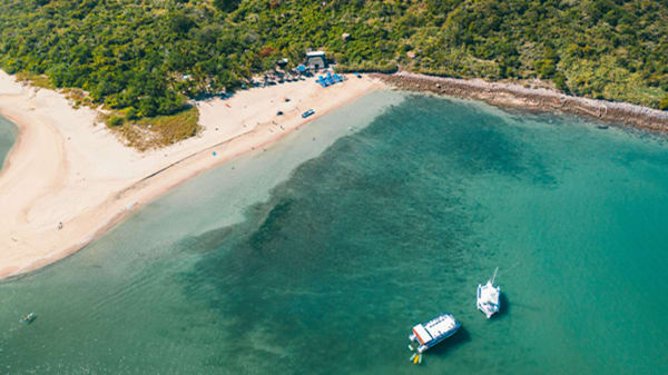 Blog: Spend the day on Stone or Deer Island image