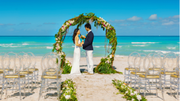 Blog: An abundance of resorts to stay and play image