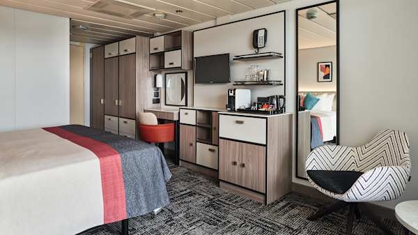 Junior Suite Balcony Stateroom