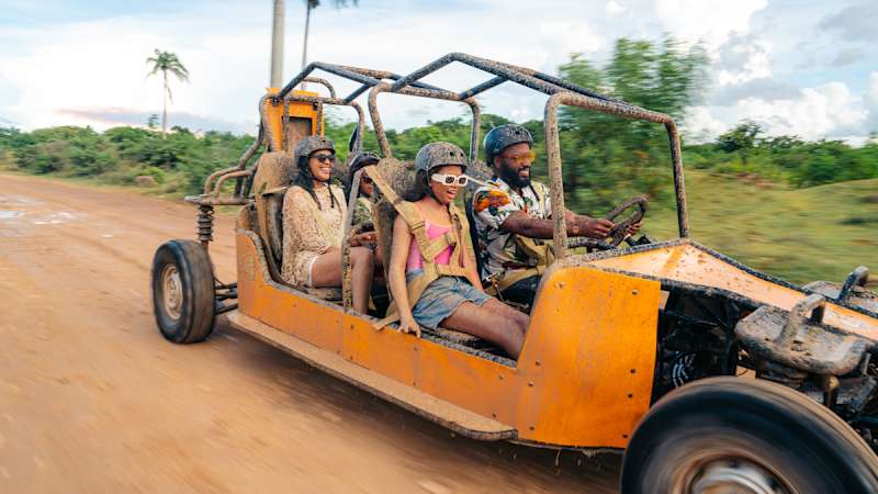 Jusqu’à 20 %* de rabais sur certaines excursions de NexusTours.com (parce que l’aventure fait partie de la fête) 