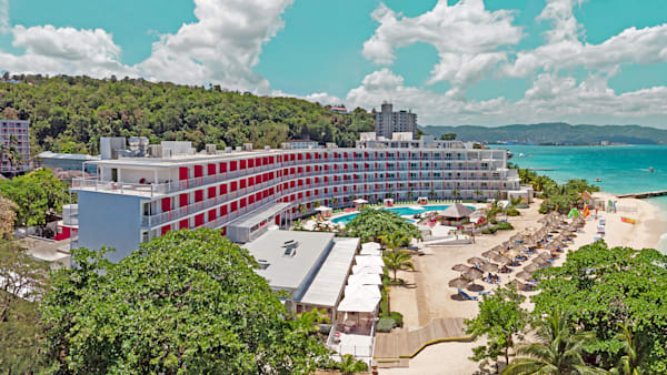 Hotel : What's new and exciting : Decameron All Inclusive Hotels & Resorts image
