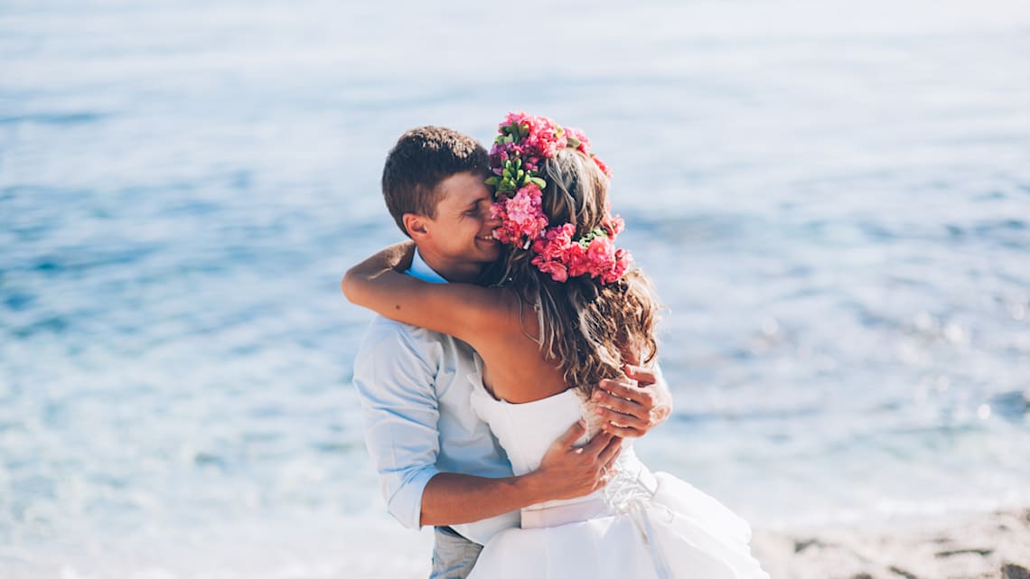 Destination wedding FAQs image