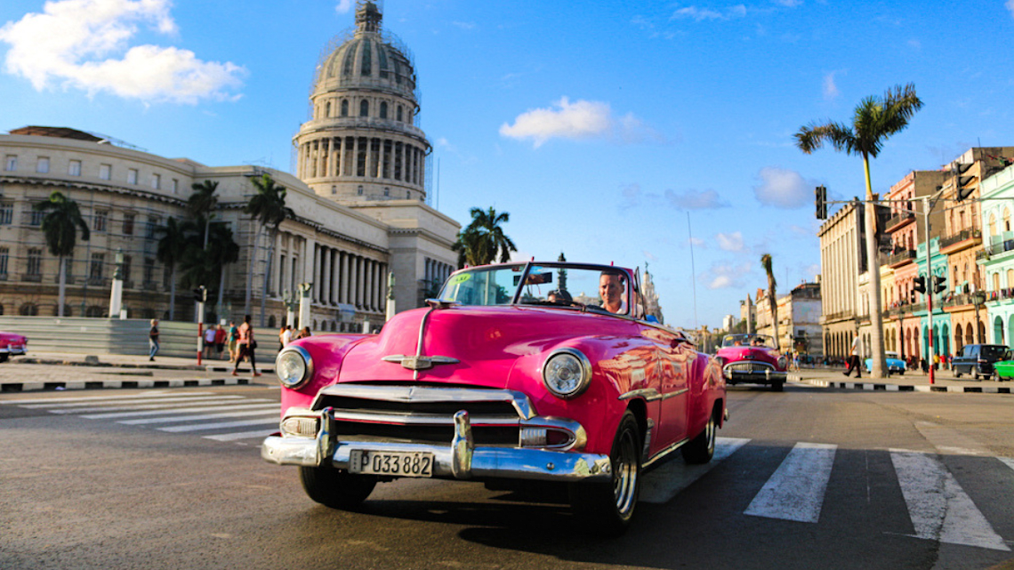 Blog: Classic car ride through Havana image