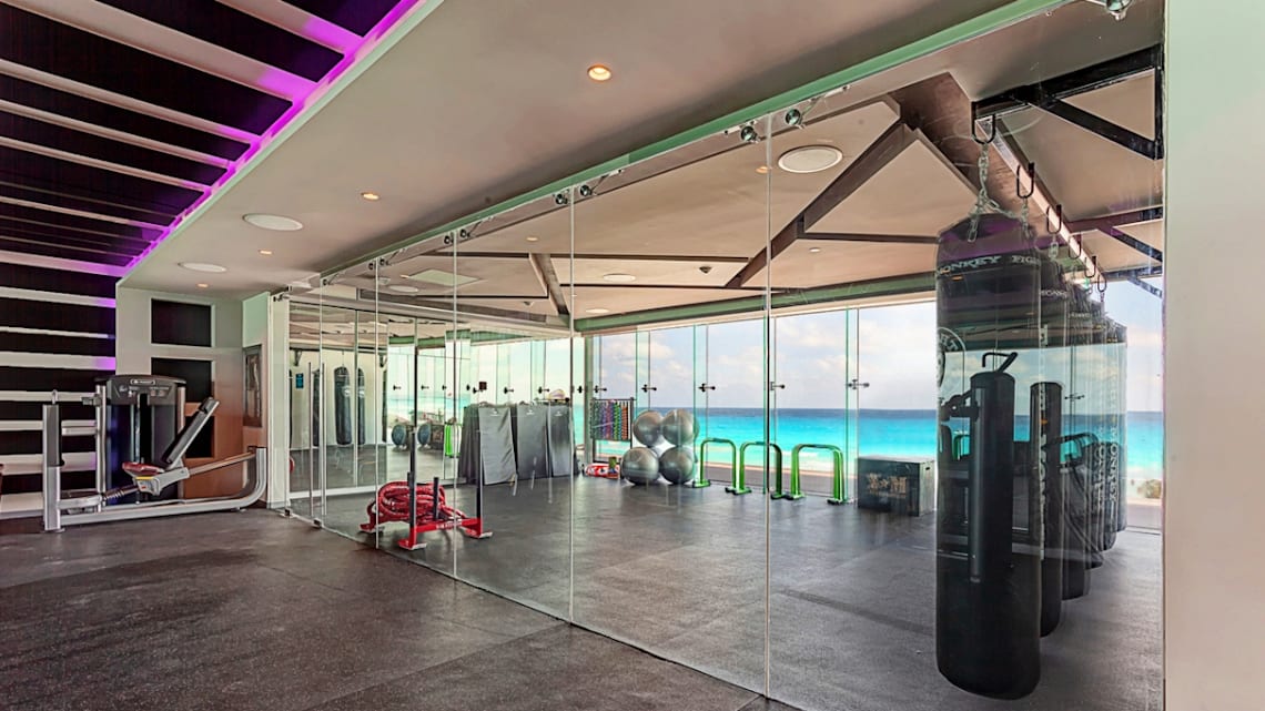 Blog : Keep up with your fitness regime at Royalton CHIC Suites Cancun image