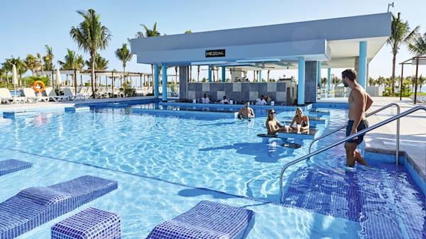 RIU Hotels & Resorts  