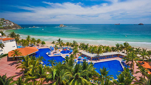 Blog : Soak up the sun on the secluded shores of Ixtapa Island image