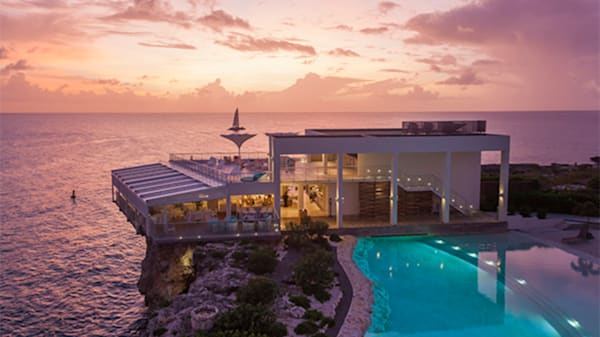 Blog : Elevate your romantic escape at Sonesta Ocean Point Resort image