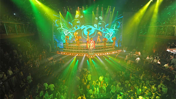 Blog: Mostly Ds – Dance the night away at Coco Bongo in Cancun image
