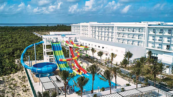 Blog : Zoom down winding water slides at Riu Dunamar image