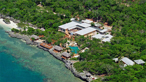 Blog: Dive into the crystal-clear waters at Paradisus Rio de Oro Resort and Spa image